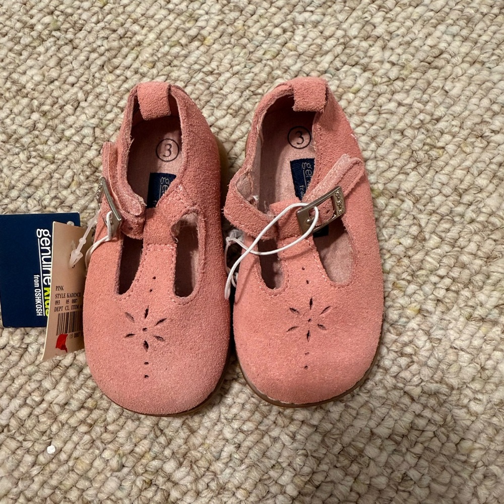 OshKosh B'gosh Pink Dress Shoes with T-Strap Design